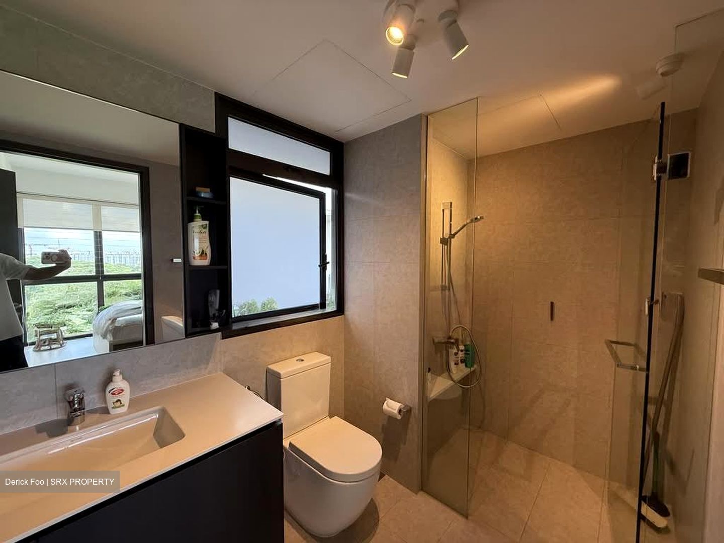 iNZ Residence (D23), Condominium #559800181